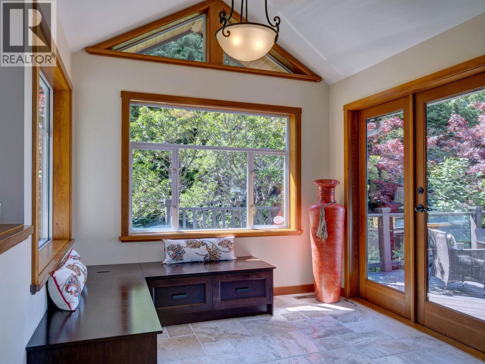 6480 Shoreline Place, Sechelt, British Columbia  V7Z 0L1 - Photo 20 - R3126453