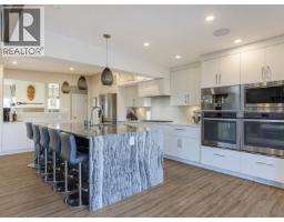 815 MASSEY STREET, New Westminster, British Columbia