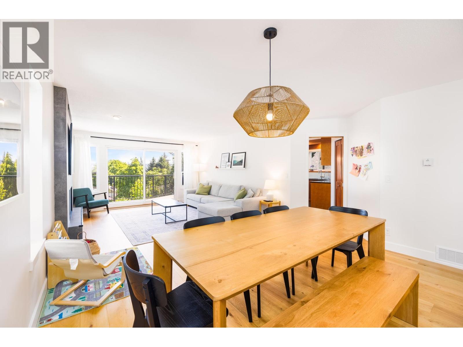 3985 Frames Place, North Vancouver, British Columbia  V7G 2M5 - Photo 6 - R3126561