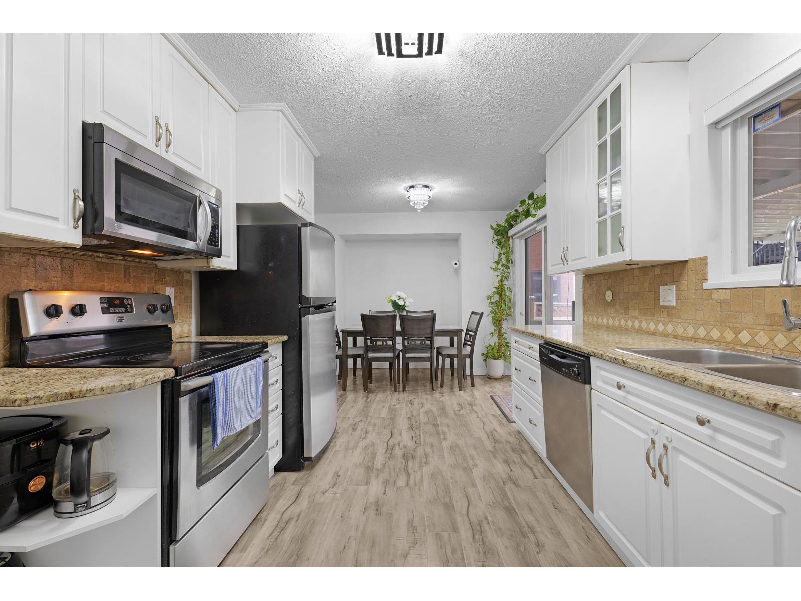 14518 85a Avenue, Surrey, British Columbia  V3S 5T6 - Photo 15 - R3126397