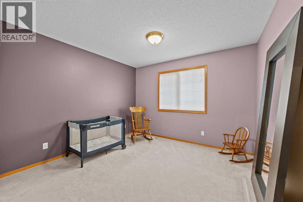 30 Gleneagles View, Cochrane, Alberta  T0L 0W2 - Photo 33 - A2308711