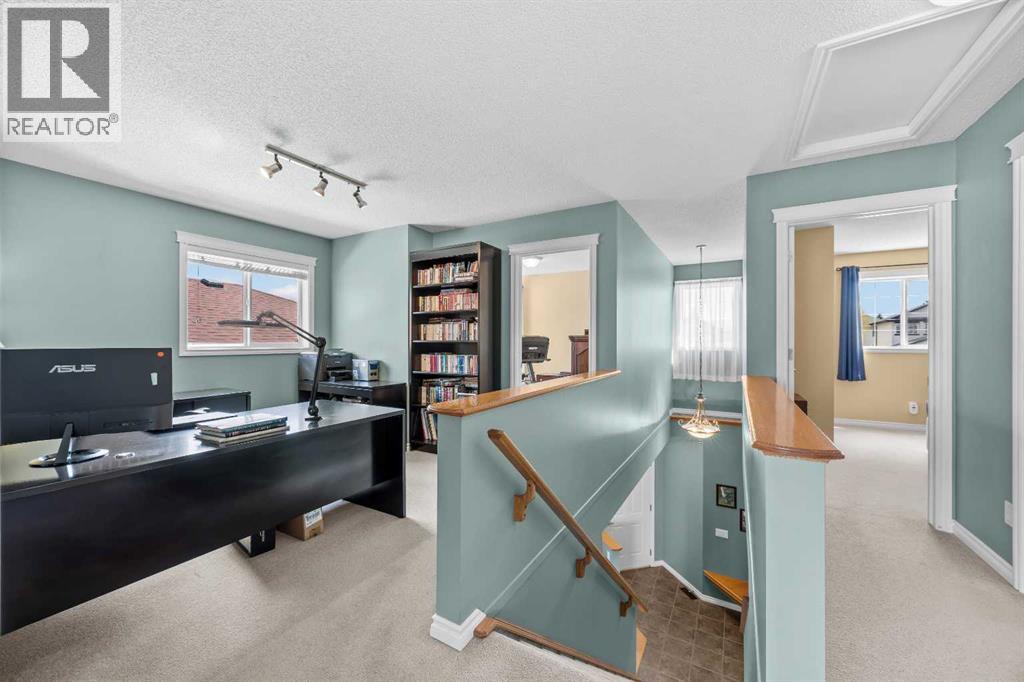 11178 Hidden Valley Drive NW, Calgary, Alberta  T3A 6C7 - Photo 19 - A2308715