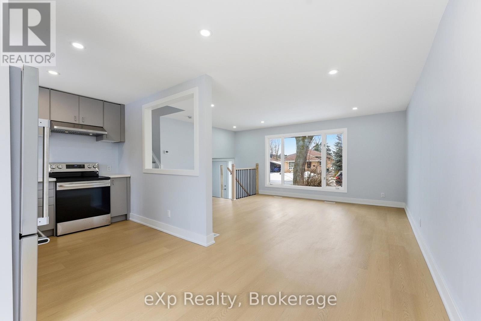 19 Alfred Drive, Belleville (Belleville Ward), Ontario  K8N 4M6 - Photo 6 - X13158008