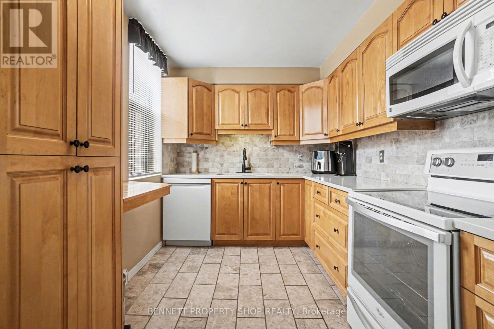 610 - 2760 Carousel Crescent, Ottawa, Ontario  K1T 2N4 - Photo 5 - X13089318