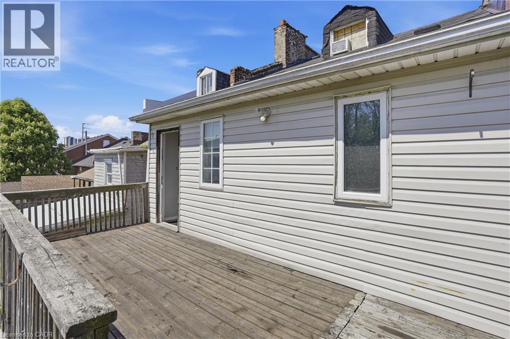 256 Bay Street N, Hamilton, Ontario  L8L 1M3 - Photo 5 - 40832427