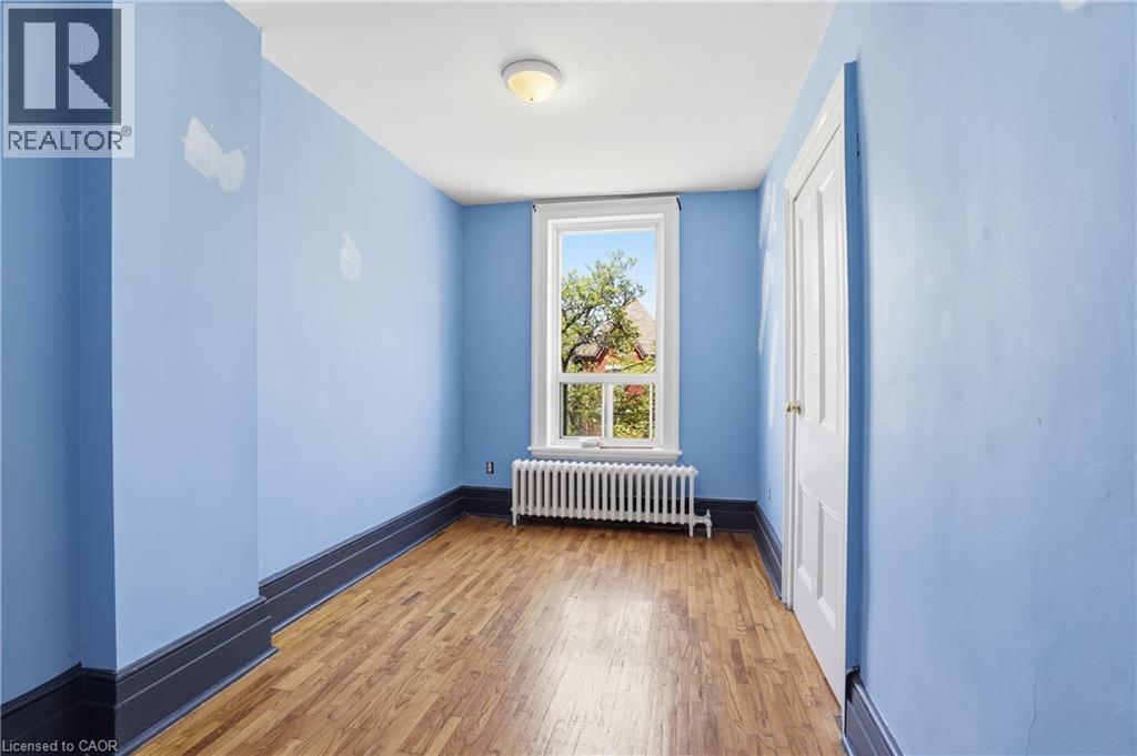 256 Bay Street N, Hamilton, Ontario  L8L 1M3 - Photo 8 - 40832427