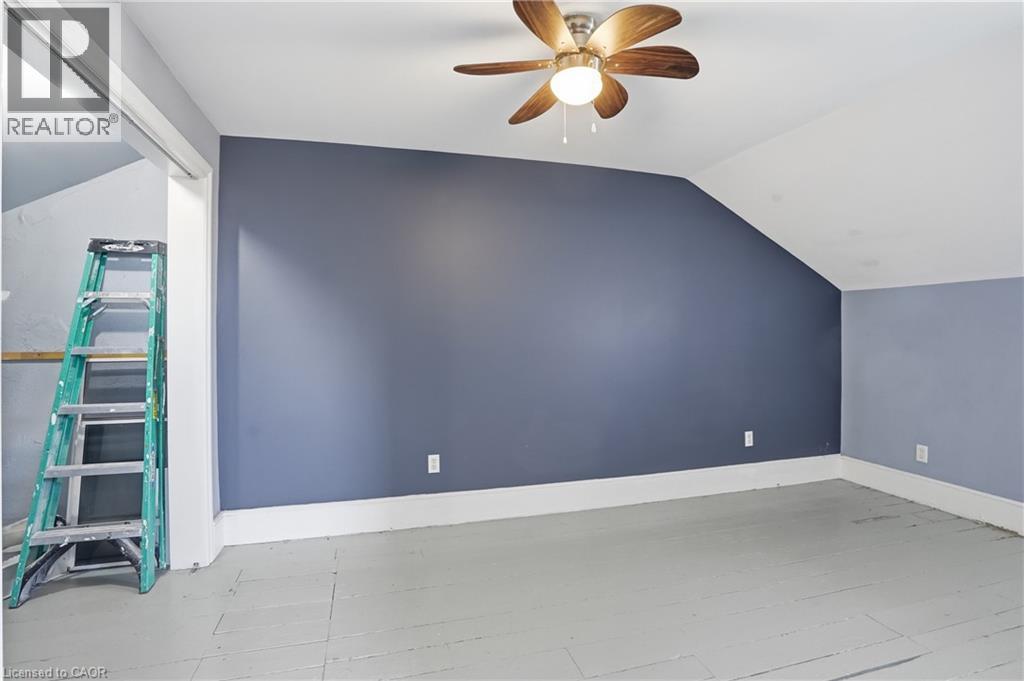256 Bay Street N, Hamilton, Ontario  L8L 1M3 - Photo 9 - 40832427