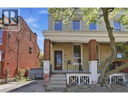 256 BAY Street N, Hamilton, Ontario