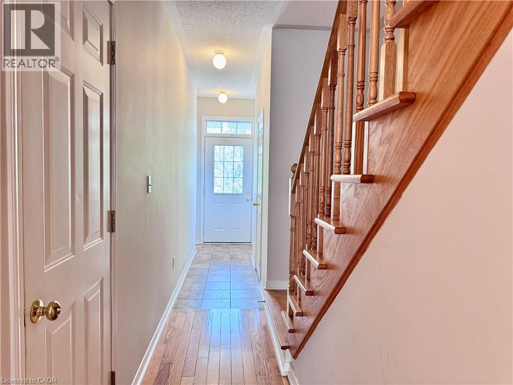 110 Highland Road E Unit# 53, Kitchener, Ontario  N2M 3S1 - Photo 3 - 40831683