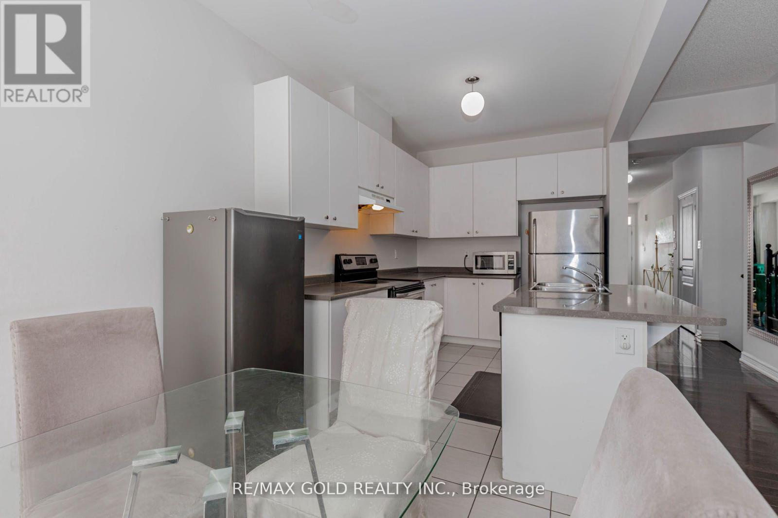 39 Chesterwood Crescent, Brampton, Ontario  L6Y 0Z4 - Photo 21 - W13158522