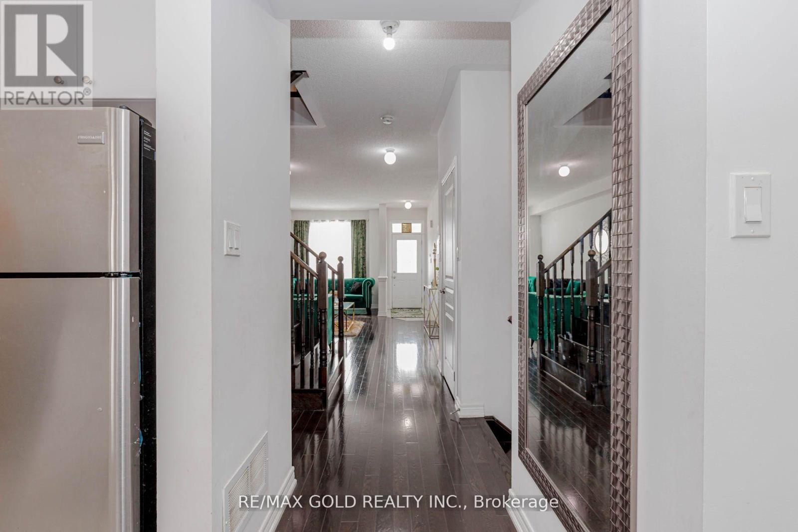 39 Chesterwood Crescent, Brampton, Ontario  L6Y 0Z4 - Photo 22 - W13158522