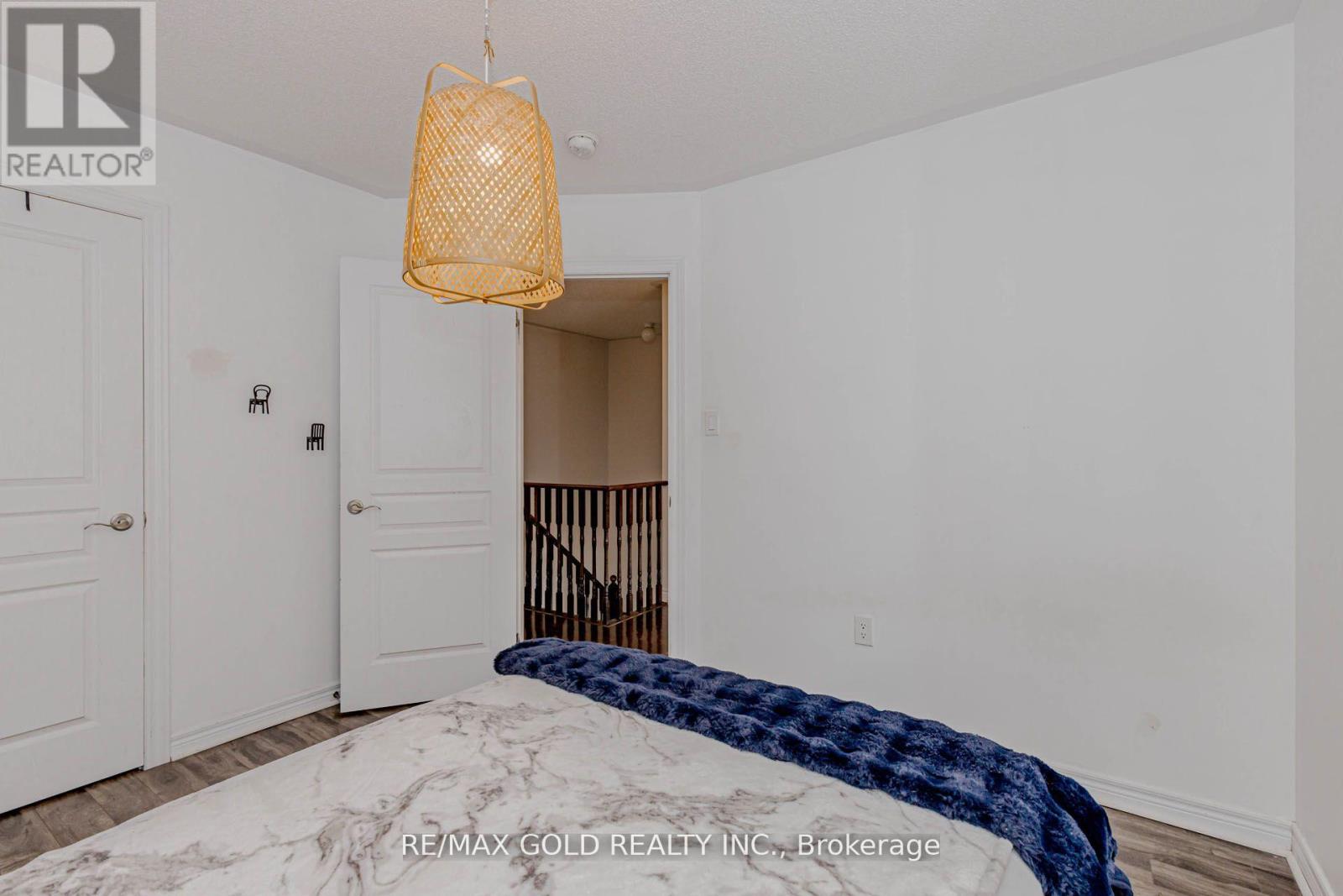 39 Chesterwood Crescent, Brampton, Ontario  L6Y 0Z4 - Photo 40 - W13158522
