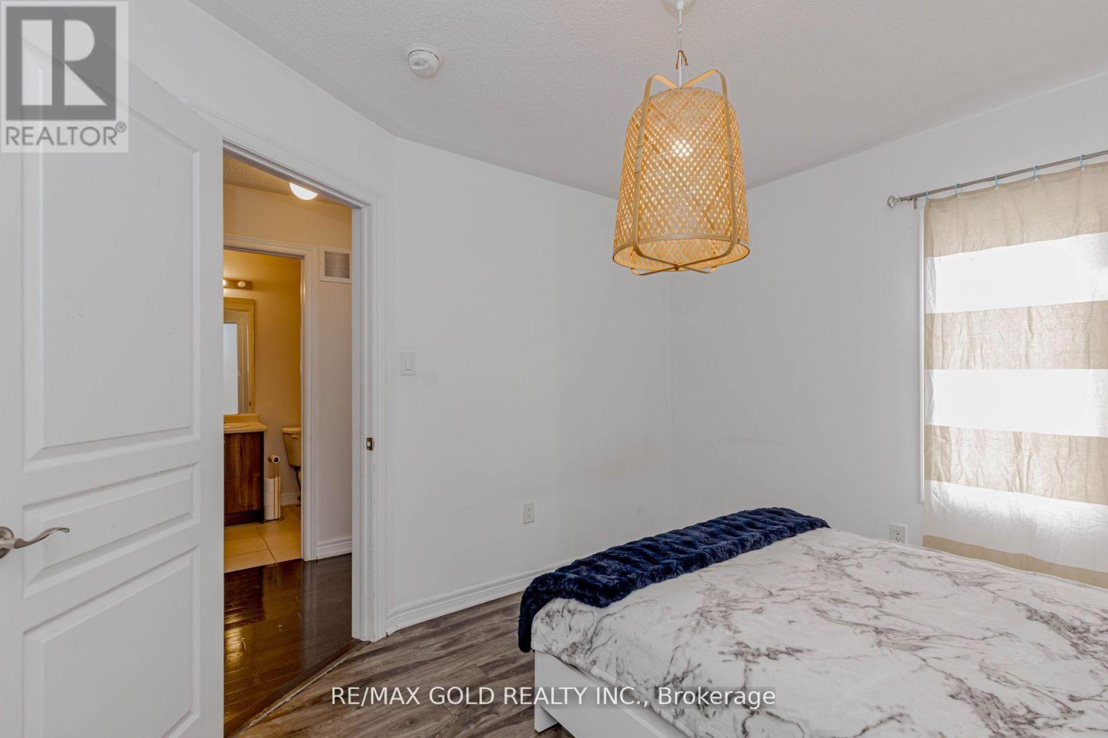 39 Chesterwood Crescent, Brampton, Ontario  L6Y 0Z4 - Photo 41 - W13158522