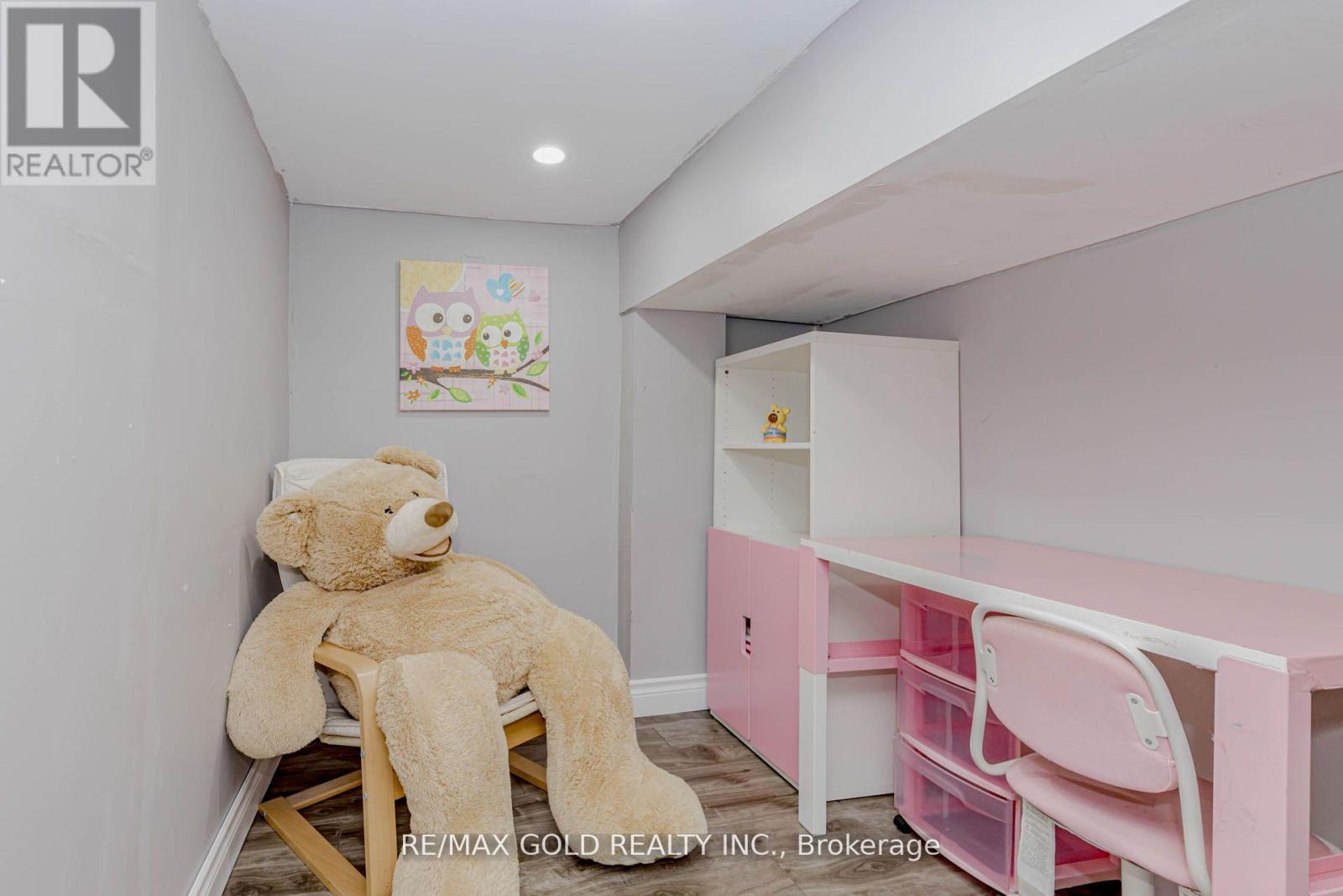 39 Chesterwood Crescent, Brampton, Ontario  L6Y 0Z4 - Photo 45 - W13158522