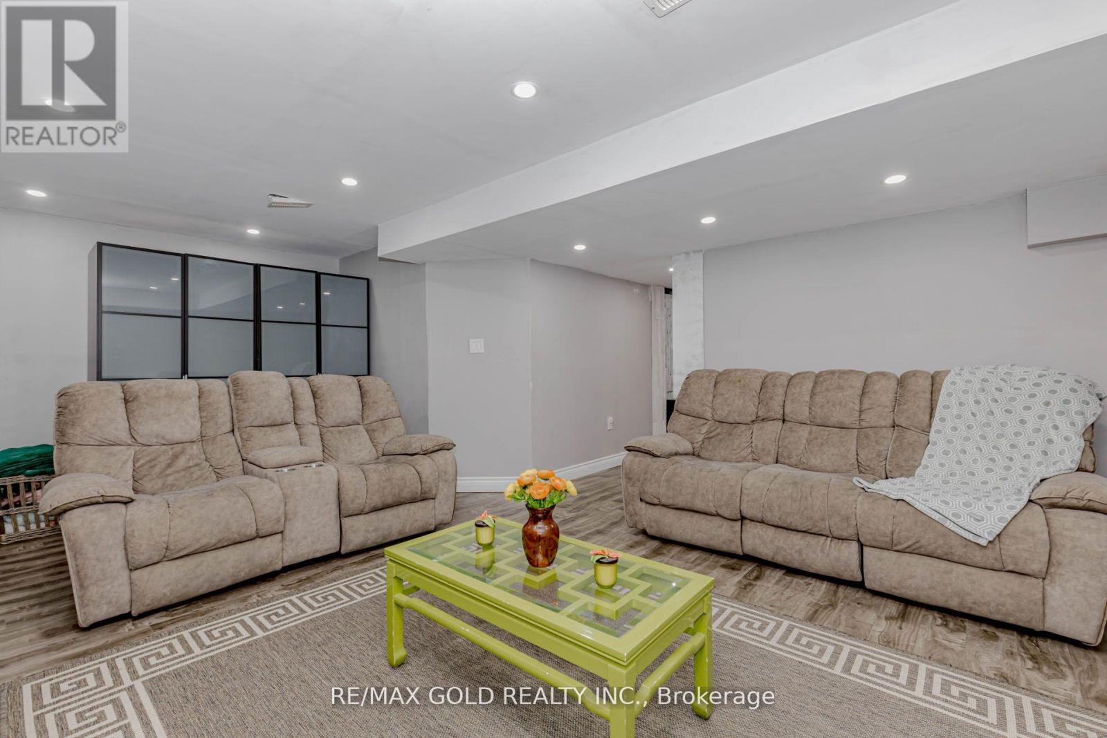 39 Chesterwood Crescent, Brampton, Ontario  L6Y 0Z4 - Photo 50 - W13158522