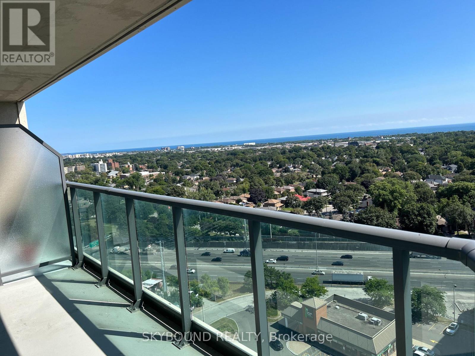 2004 - 215 Sherway Gardens Road, Toronto, Ontario  M9C 0A4 - Photo 19 - W13158526