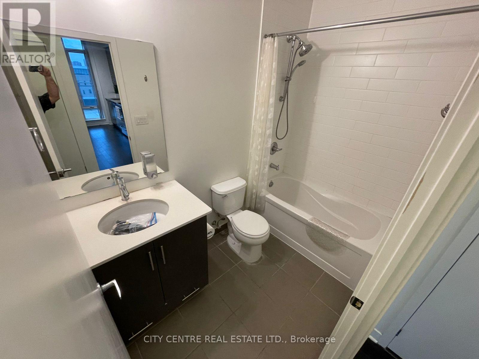 601 - 365 Prince Of Wales Drive, Mississauga, Ontario  L5B 0G6 - Photo 17 - W13158578