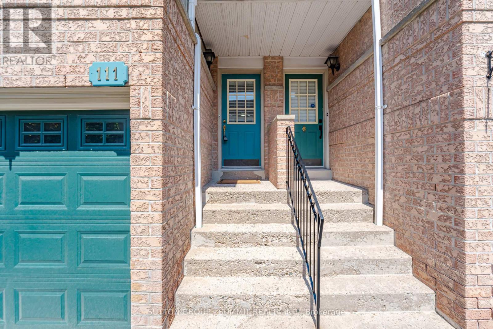 111 - 1050 Bristol Road W, Mississauga, Ontario  L5V 2E8 - Photo 2 - W13158592