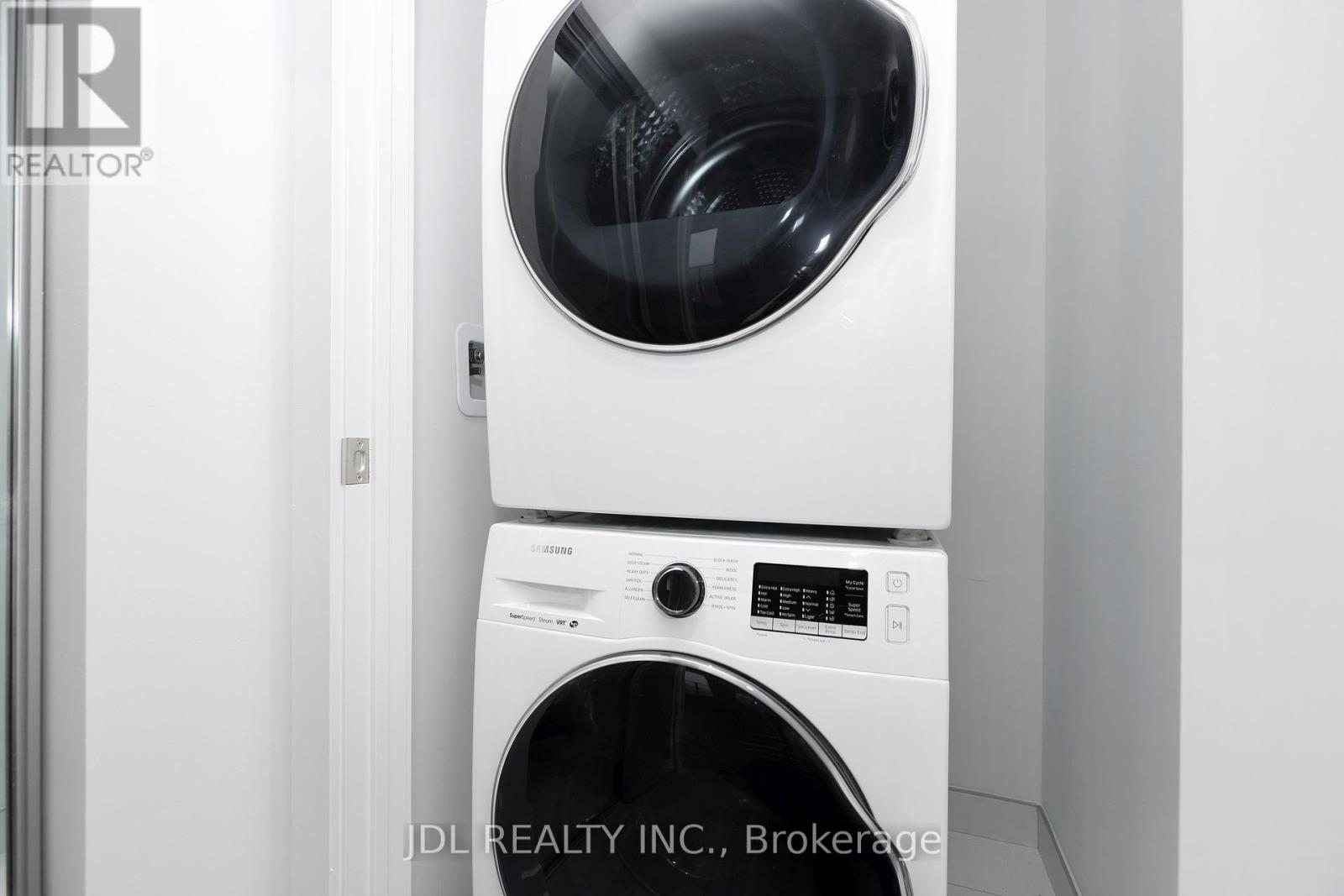 3915 - 1926 Lake Shore Boulevard W, Toronto, Ontario  M6S 1A1 - Photo 10 - W13158598