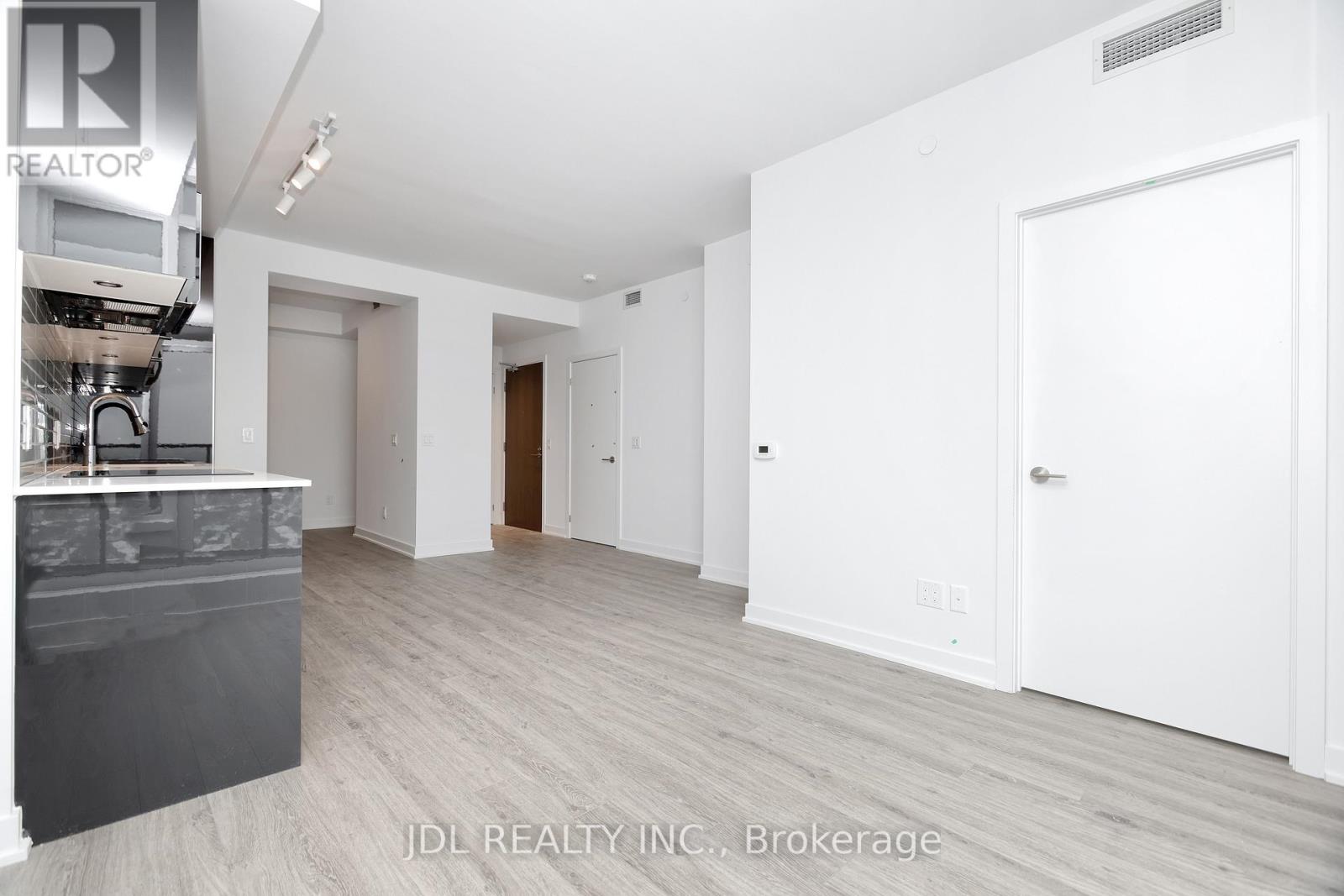 3915 - 1926 Lake Shore Boulevard W, Toronto, Ontario  M6S 1A1 - Photo 6 - W13158598