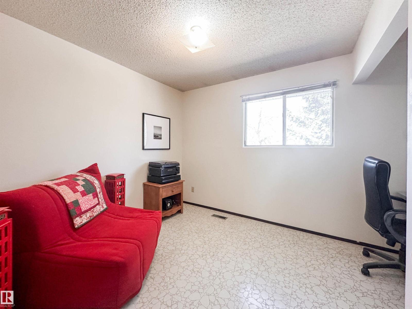 1 Forest Dr, St. Albert, Alberta  T8N 1W9 - Photo 32 - E4484973