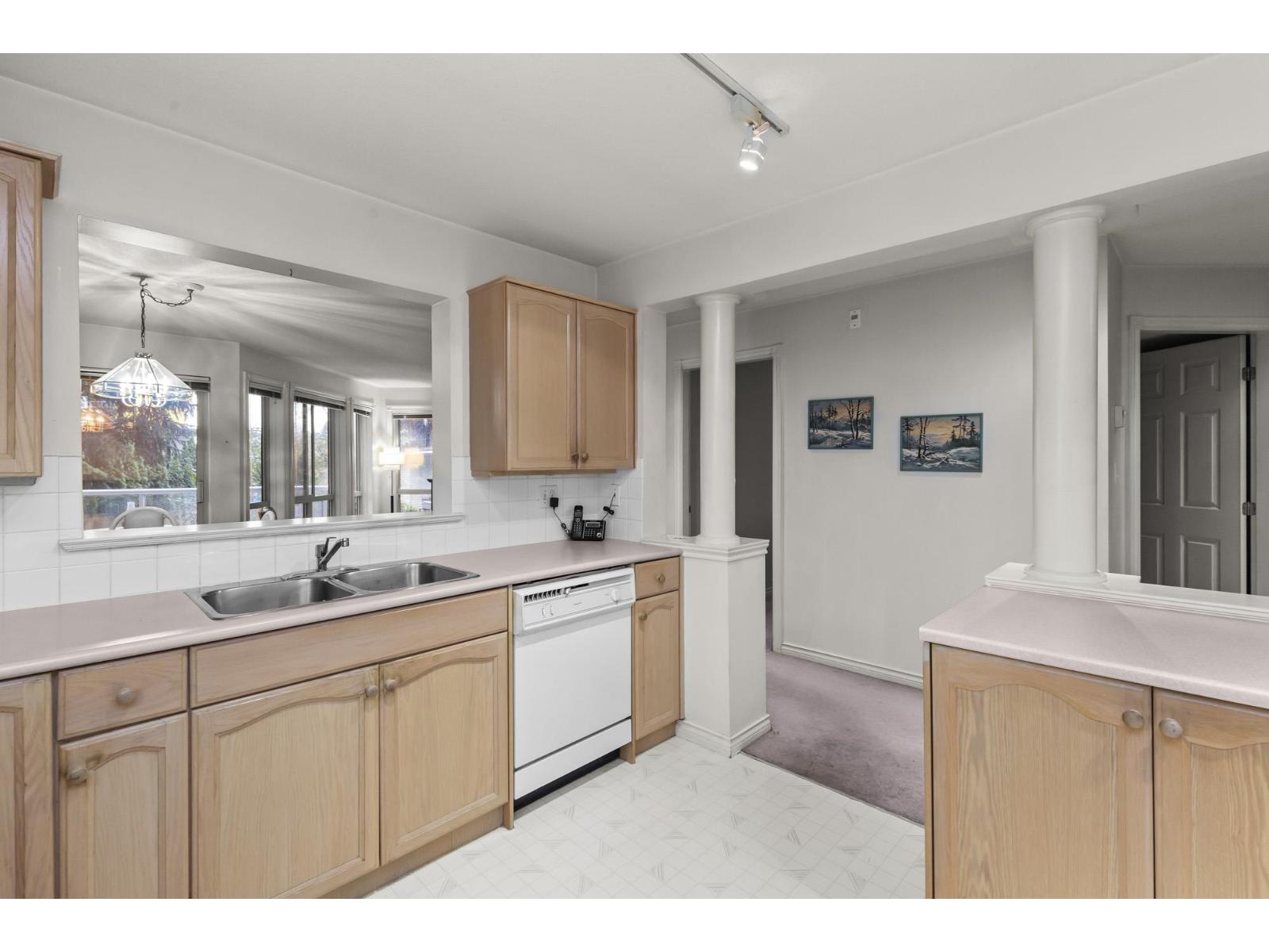 208 2575 Ware Street, Abbotsford, British Columbia V2S 3E2 - Photo 4 - R3126567