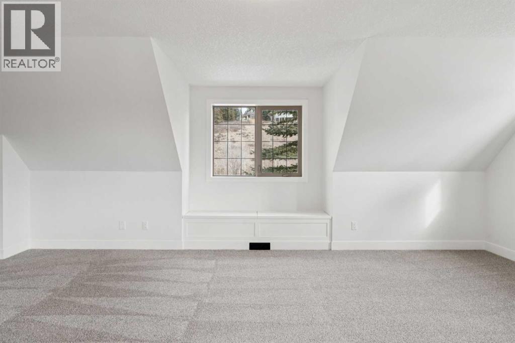 1 Discovery Ridge Link SW, Calgary, Alberta  T3H 4Y1 - Photo 28 - A2291643