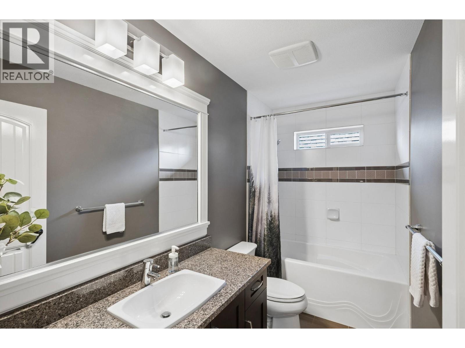 1280 Creekstone Terrace, Coquitlam, British Columbia  V3B 0H3 - Photo 20 - R3126226