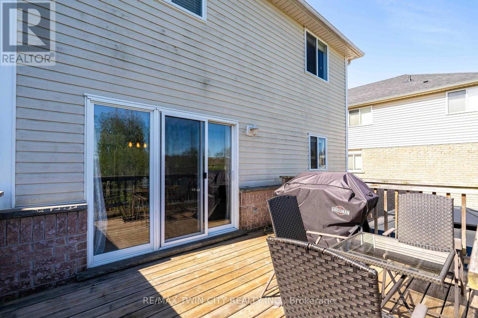 94 Porchlight Drive, Woolwich, Ontario N3B 3M8 - Photo 30 - X13158574