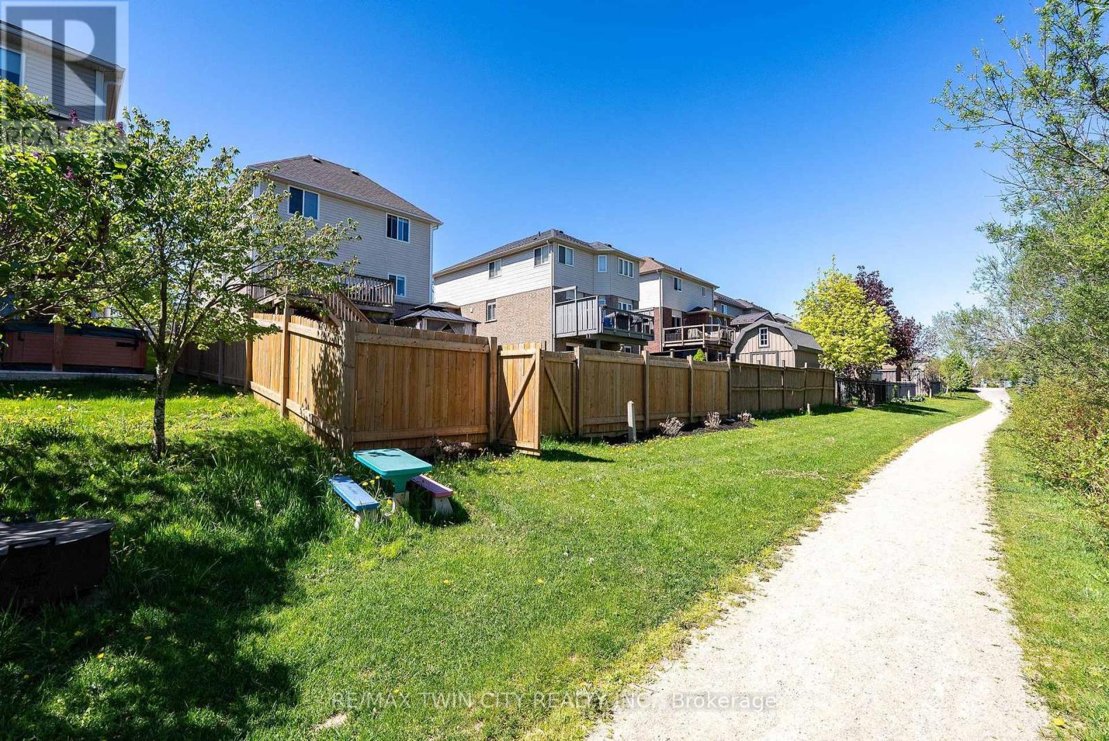 94 Porchlight Drive, Woolwich, Ontario N3B 3M8 - Photo 44 - X13158574