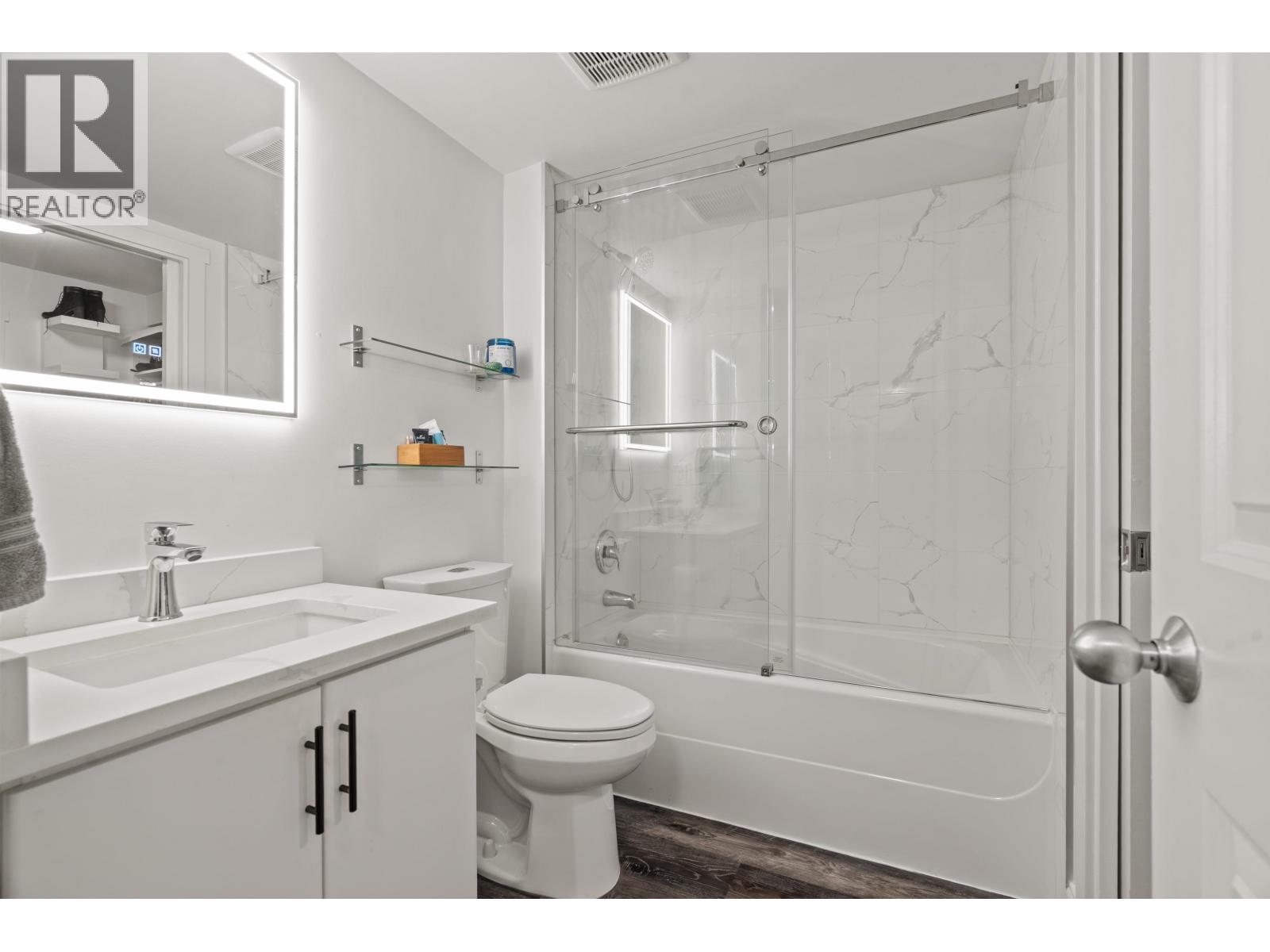 213 15 Smokey Smith Place, New Westminster, British Columbia  V3L 5V7 - Photo 19 - R3126075