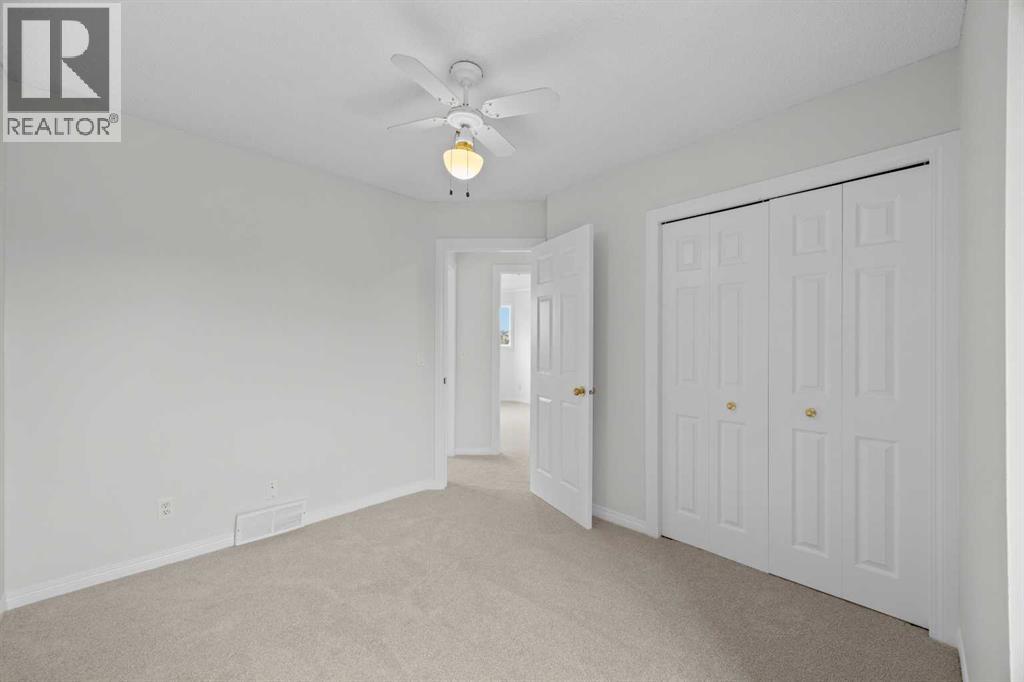 289 Hidden Spring Green NW, Calgary, Alberta  T3A 5N2 - Photo 25 - A2308708
