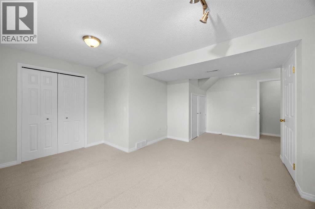 289 Hidden Spring Green NW, Calgary, Alberta  T3A 5N2 - Photo 31 - A2308708