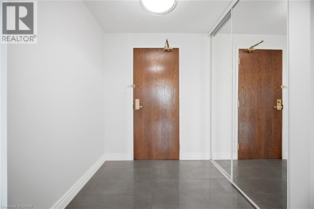 156 Enfield Place Unit# 307, Mississauga, Ontario  L5B 4L8 - Photo 5 - 40832498