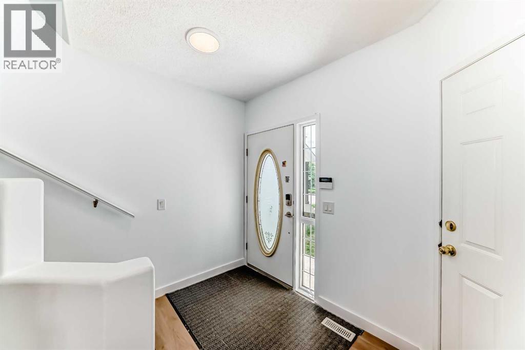 262 Covewood Park NE, Calgary, Alberta  T3K 4V7 - Photo 3 - A2311919