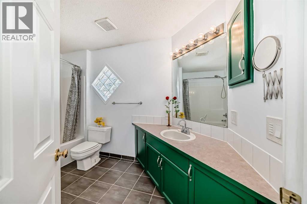 262 Covewood Park NE, Calgary, Alberta  T3K 4V7 - Photo 20 - A2311919
