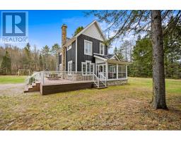 12 EMSDALE LAKE ROAD, Perry, Ontario
