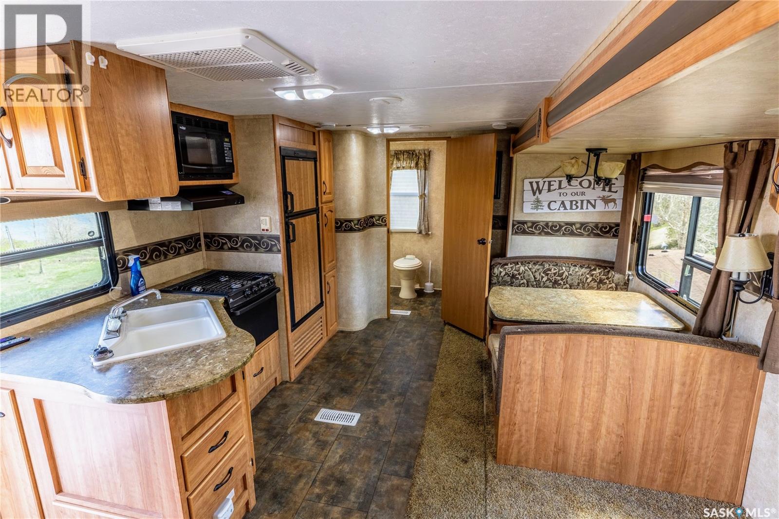 1045 Tatanka Drive, South Lake, Saskatchewan  S0H 0R0 - Photo 10 - SK036678