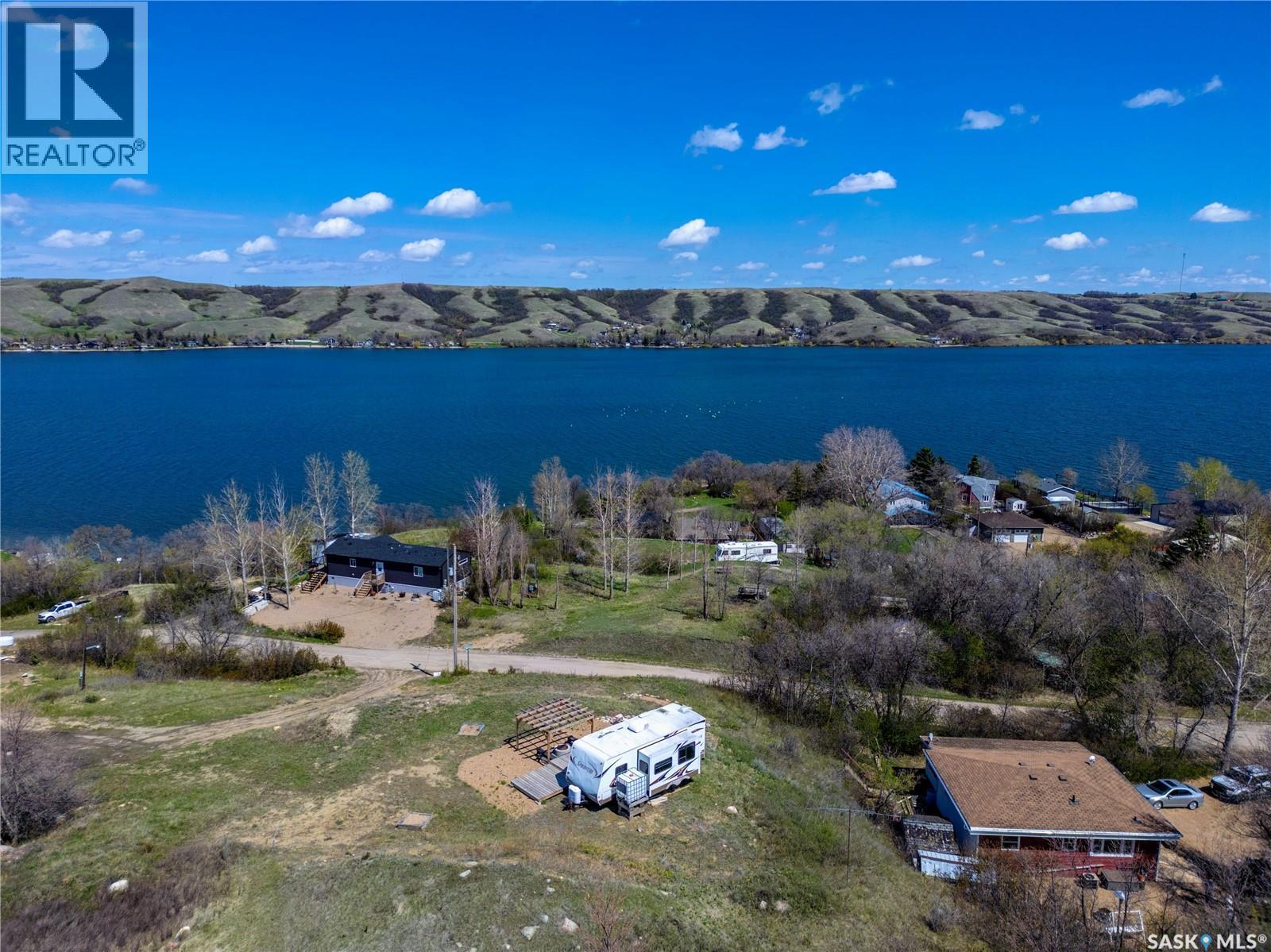1045 Tatanka Drive, South Lake, Saskatchewan  S0H 0R0 - Photo 14 - SK036678