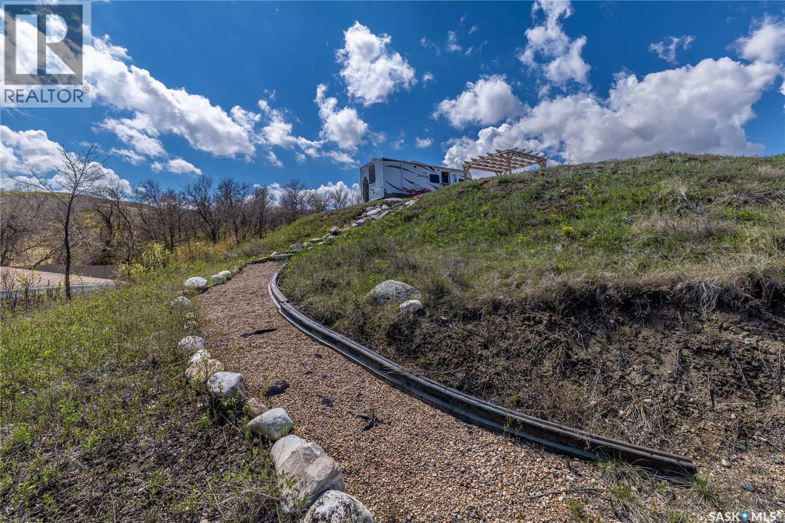 1045 Tatanka Drive, South Lake, Saskatchewan  S0H 0R0 - Photo 19 - SK036678