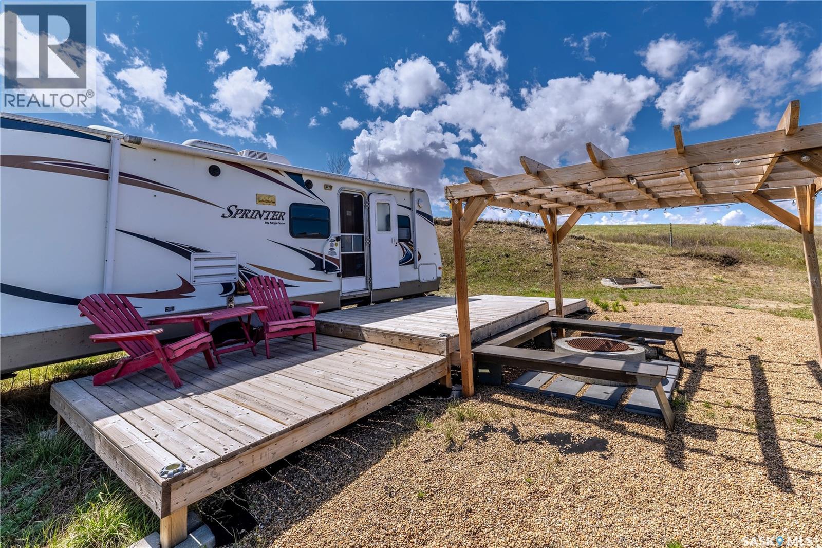 1045 Tatanka Drive, South Lake, Saskatchewan  S0H 0R0 - Photo 3 - SK036678