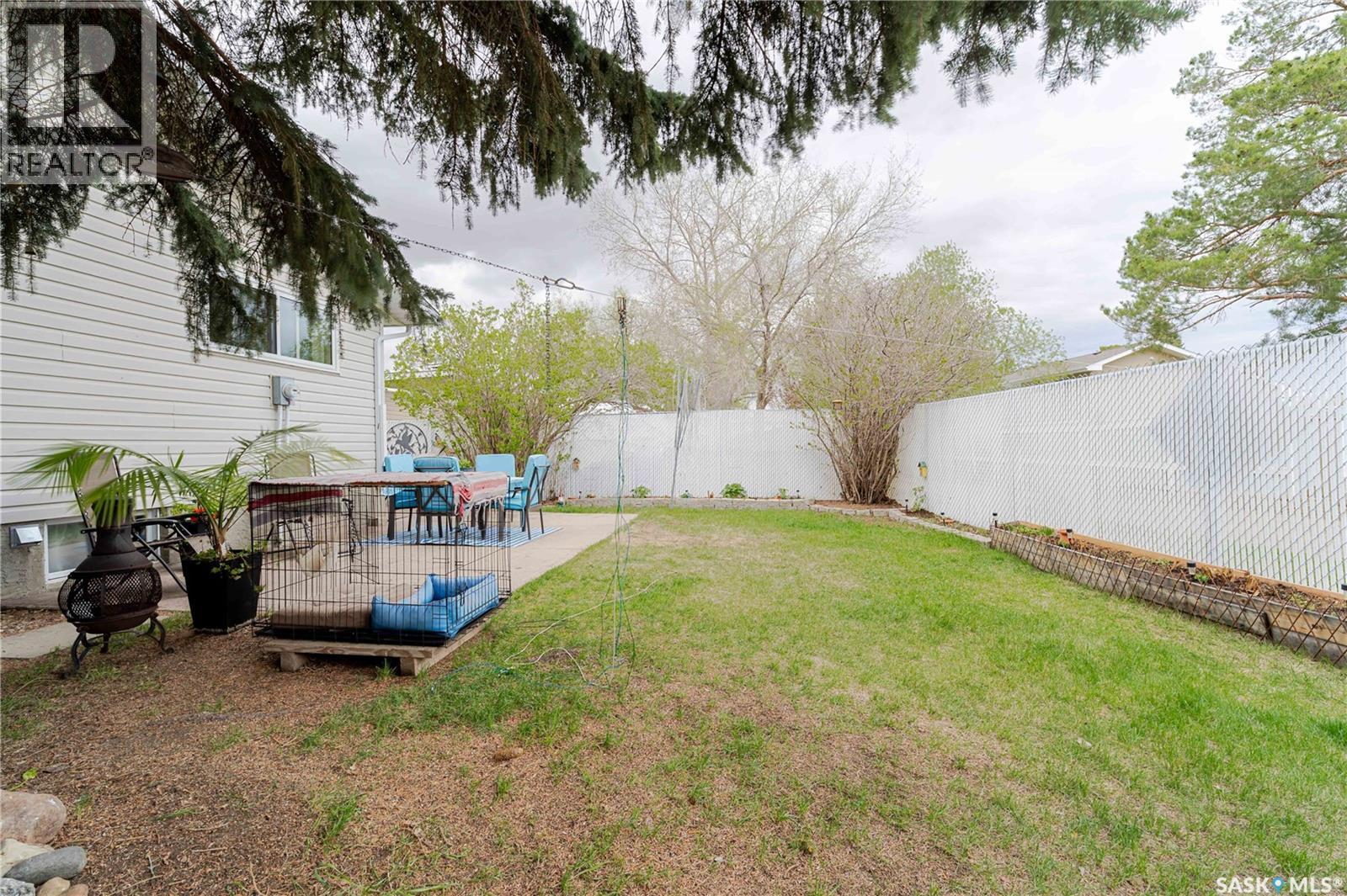 1325 King Crescent, Moose Jaw, Saskatchewan  S6H 3G3 - Photo 54 - SK036625