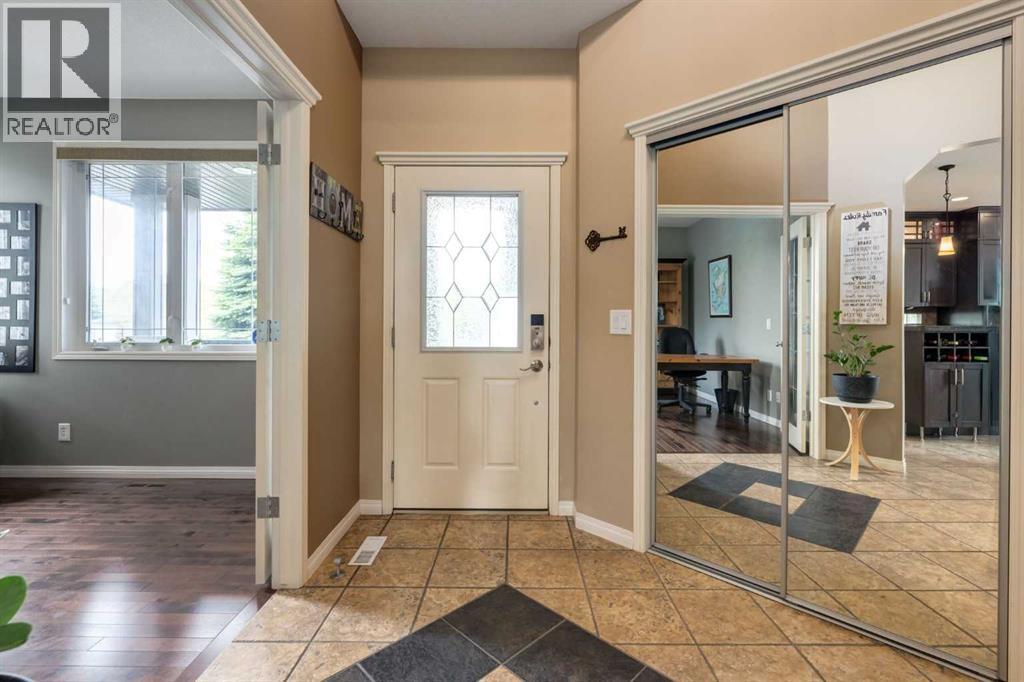 569 Chaparral Drive SE, Calgary, Alberta  T2X 3W8 - Photo 2 - A2313504