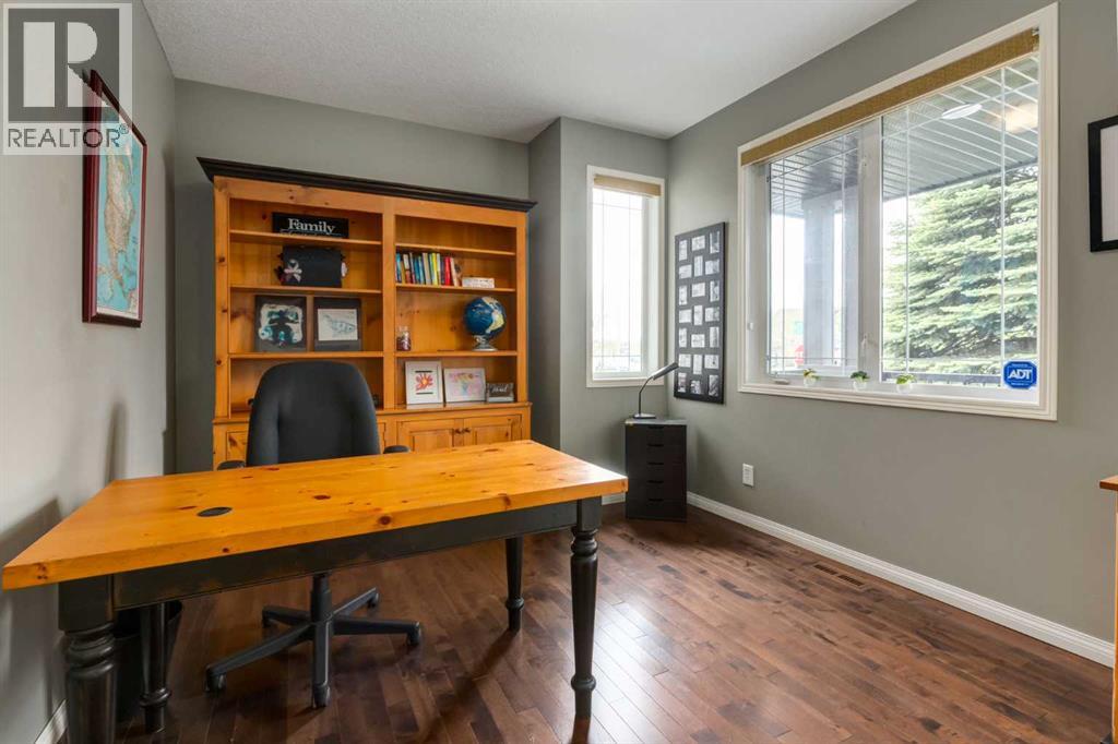 569 Chaparral Drive SE, Calgary, Alberta  T2X 3W8 - Photo 17 - A2313504