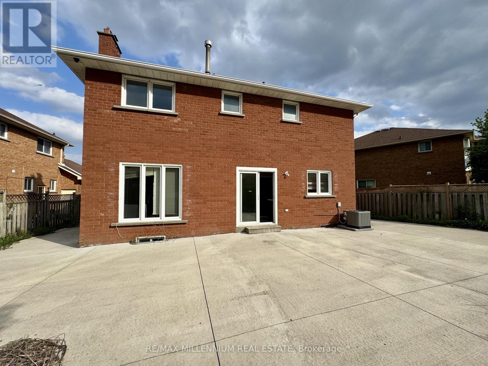 36 Diane Court, Brampton, Ontario  L6Y 3E2 - Photo 27 - W13093436