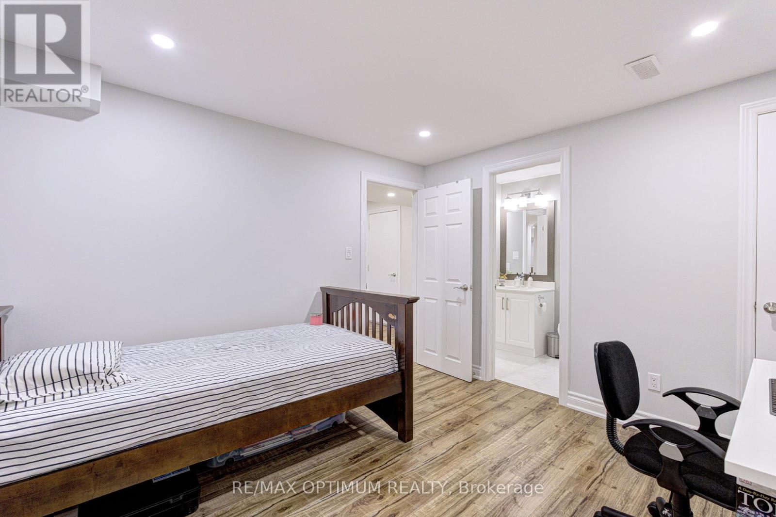 30 Sorbonne Drive, Brampton, Ontario  L6P 1Z3 - Photo 44 - W13141870