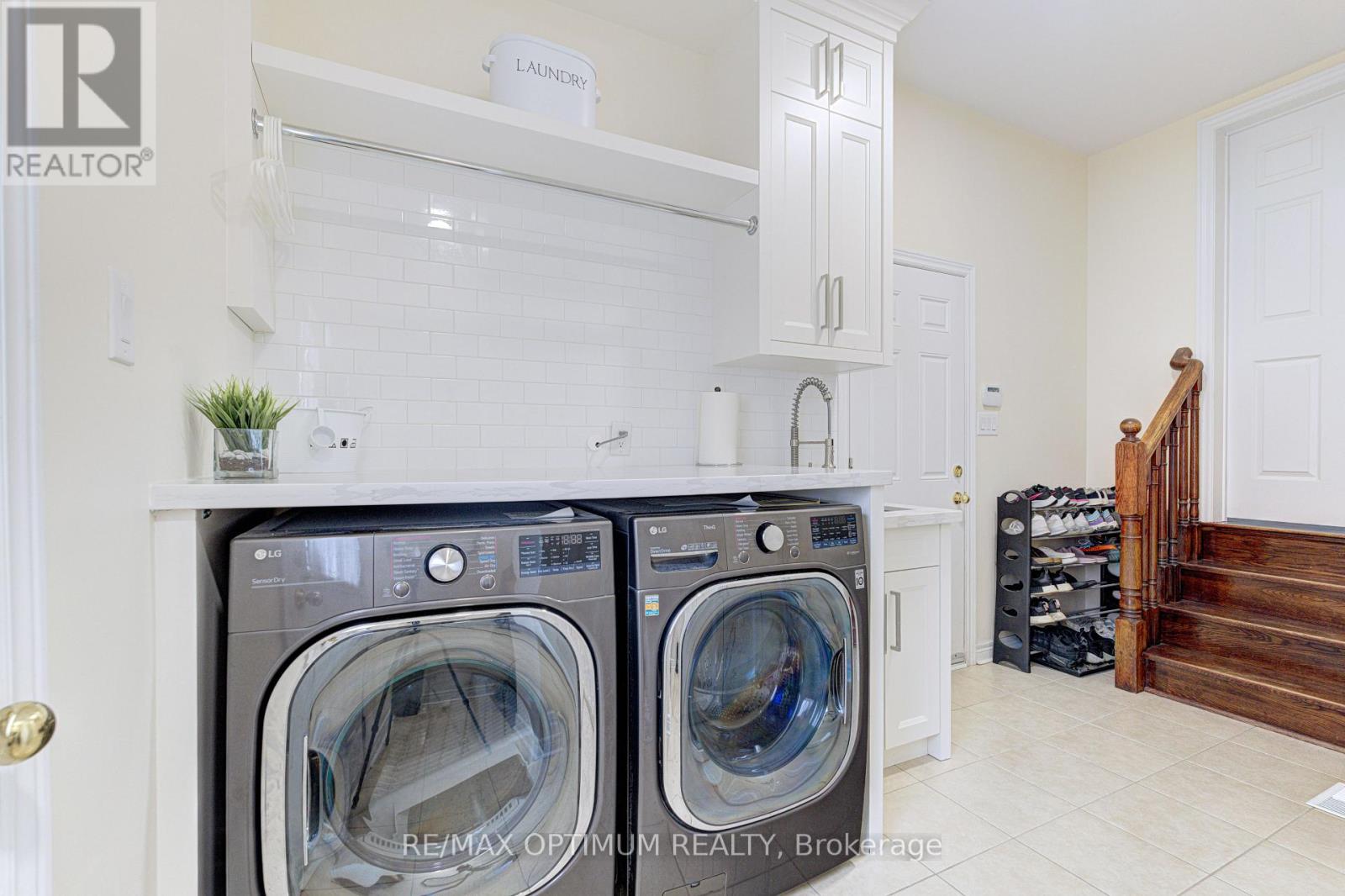 30 Sorbonne Drive, Brampton, Ontario  L6P 1Z3 - Photo 46 - W13141870