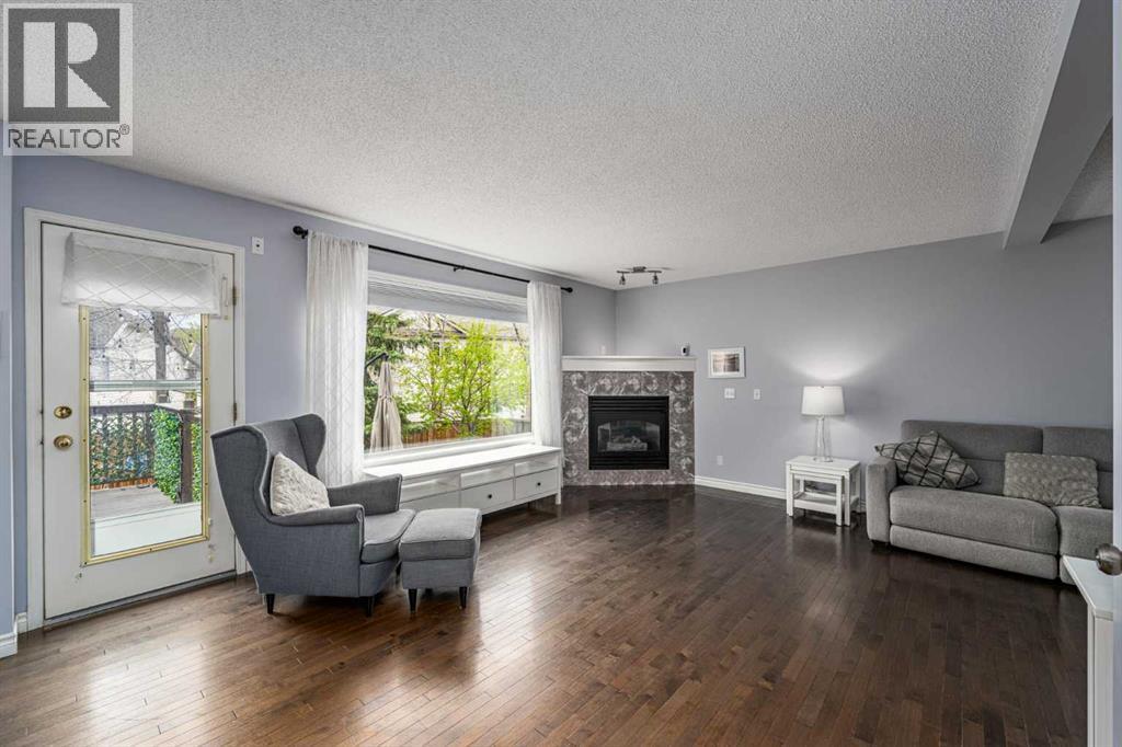 381 Hidden Valley Manor NW, Calgary, Alberta  T3A 5V5 - Photo 8 - A2313010