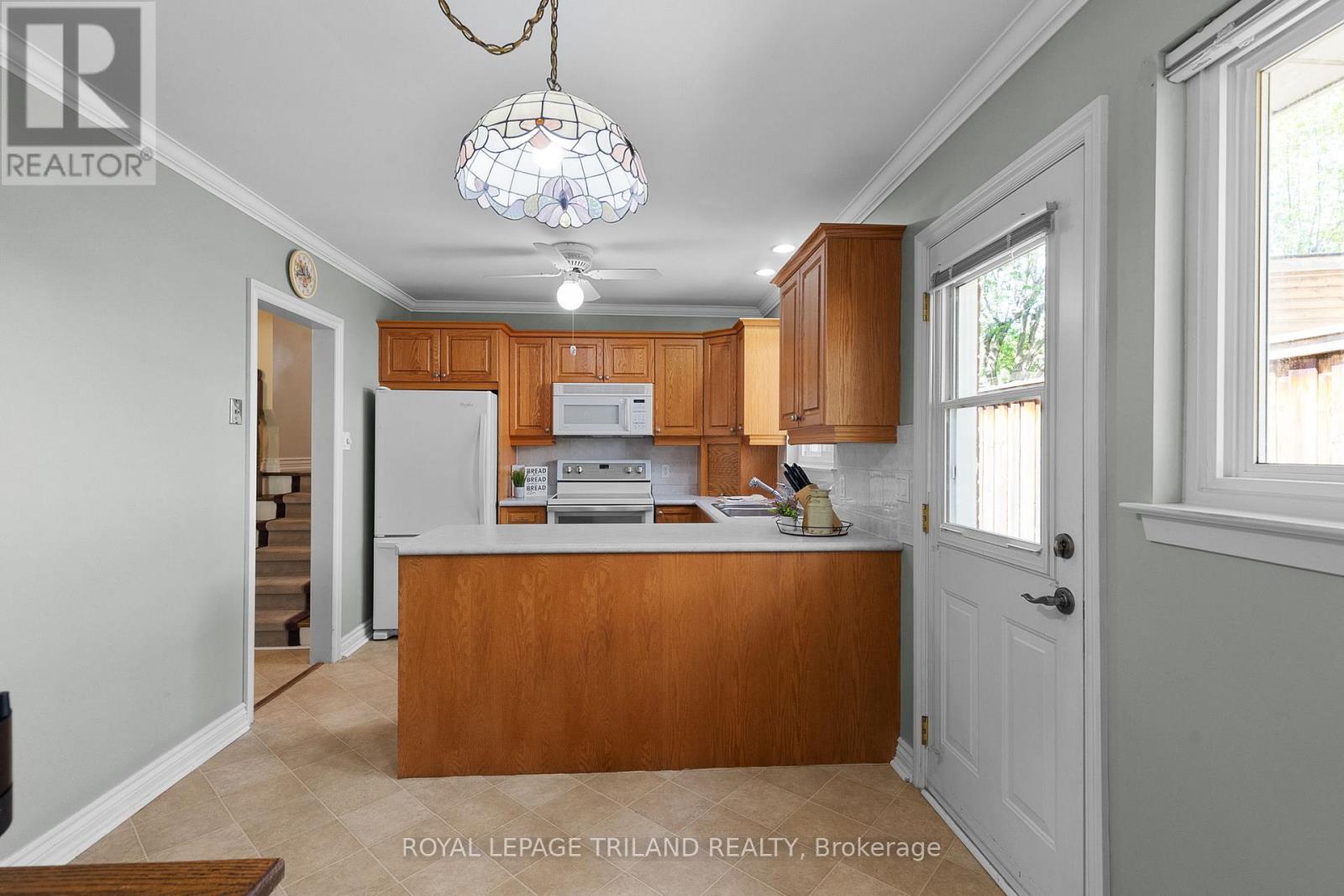 29 Ladore Drive, Brampton, Ontario  L6Y 1V4 - Photo 11 - W13158678