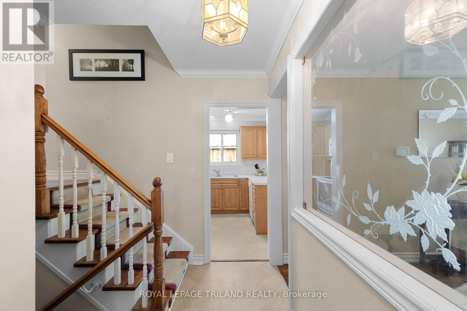 29 Ladore Drive, Brampton, Ontario  L6Y 1V4 - Photo 6 - W13158678